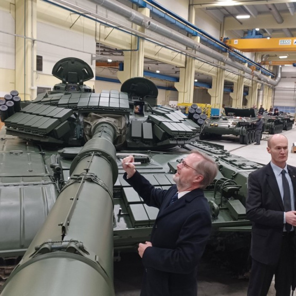 Zbrojovka Excalibur Army loni zpětinásobila tržby - hlavně díky válce na Ukrajině